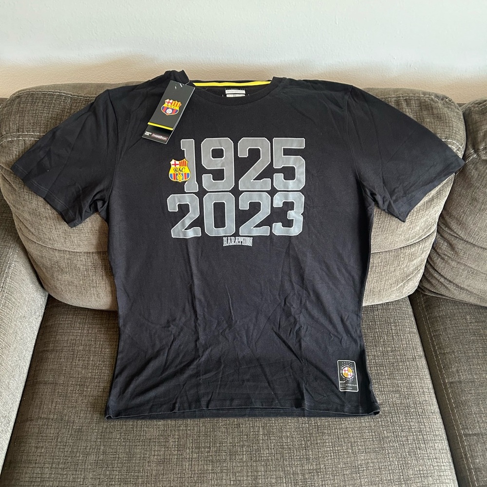 Marathon Barcelona Guayaquil Ecuador Soccer  Black T-Shirt Men’s Sz: L